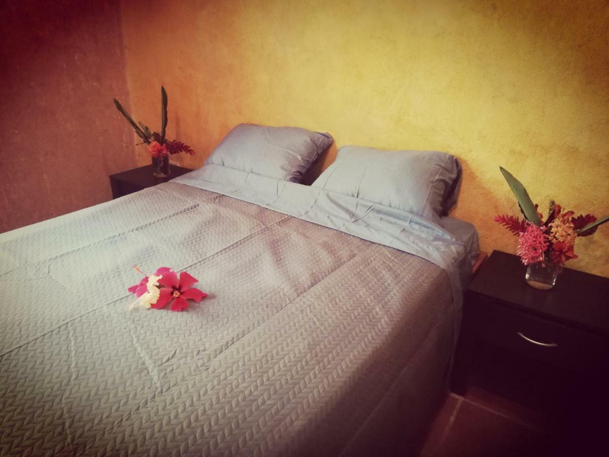 Cabuya  Mundo Goub'Art Bed & Breakfast エクステリア 写真