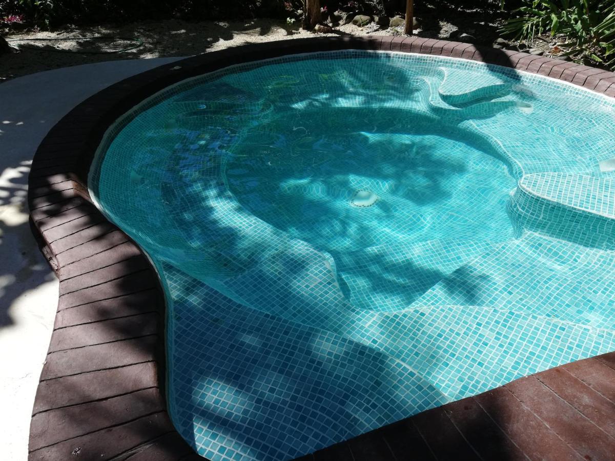 Cabuya  Mundo Goub'Art Bed & Breakfast エクステリア 写真
